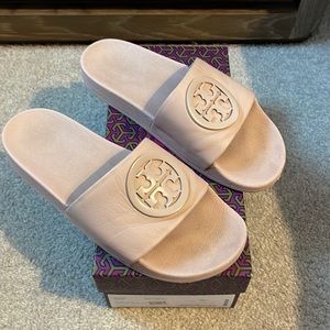 Tory Burch Lina Slide Shell pink size 9